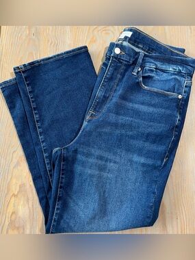 Good American “good legs” straight leg Jean in indigo size 14-18